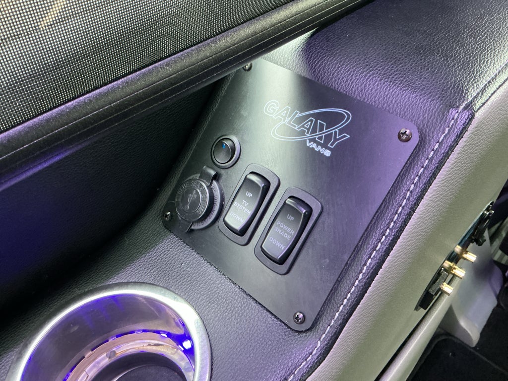 2019 Ford Transit Van Base w/Sliding Pass-Side Cargo Door