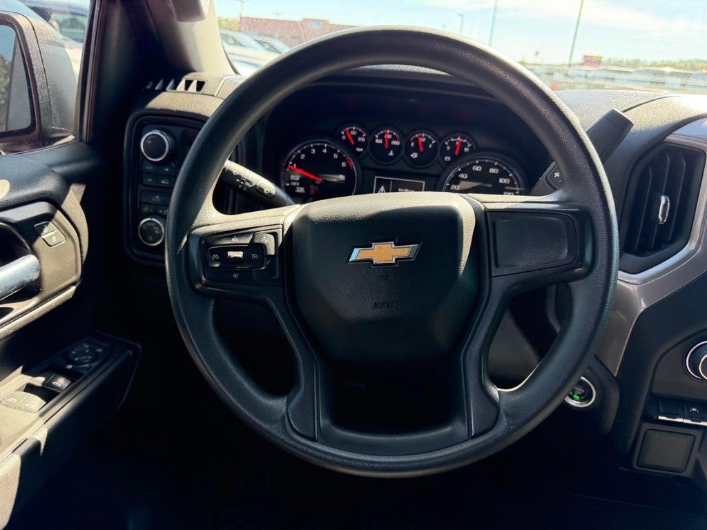 2022 Chevrolet Silverado Custom