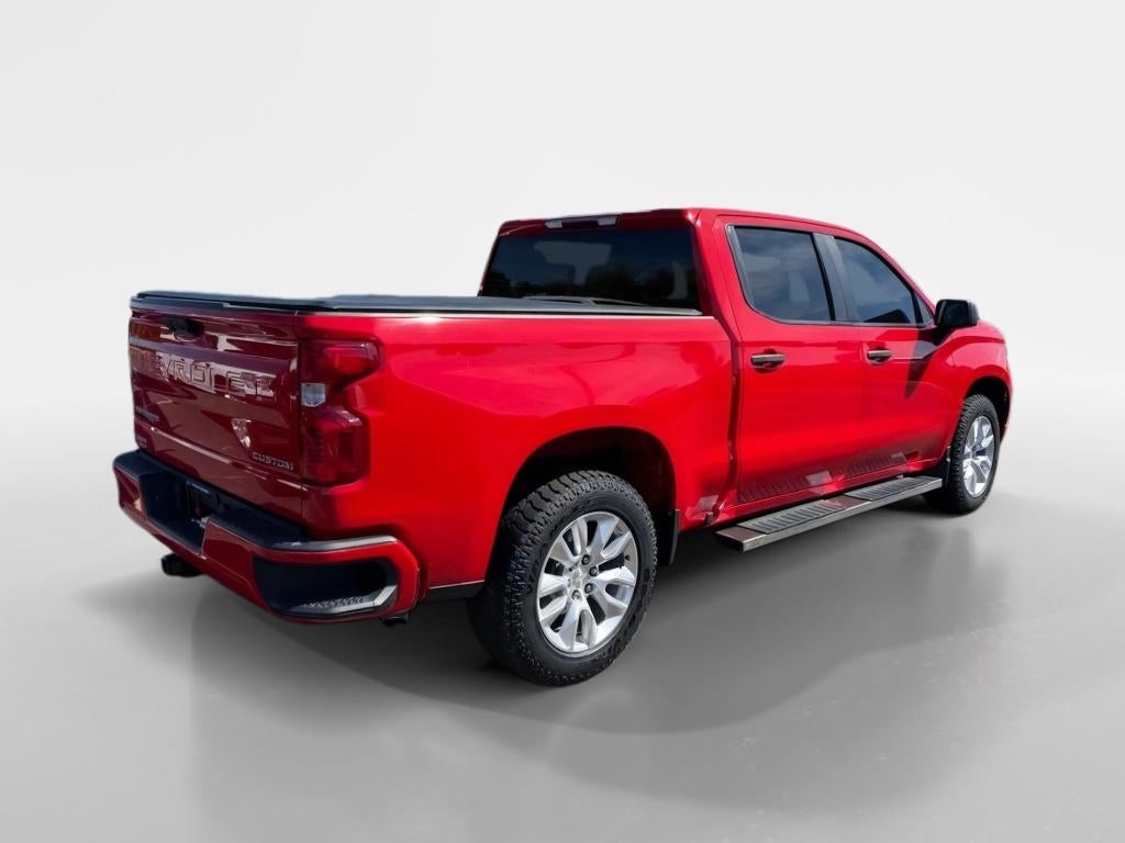 2022 Chevrolet Silverado Custom