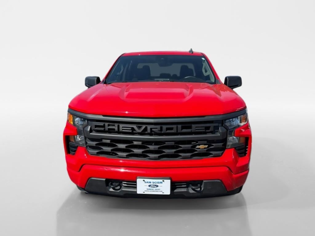 2022 Chevrolet Silverado Custom