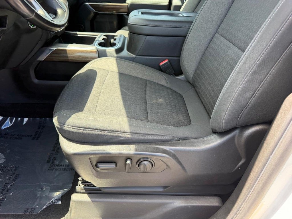 2021 Chevrolet Silverado RST