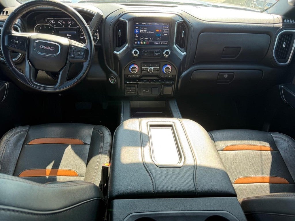 2022 GMC Sierra AT4