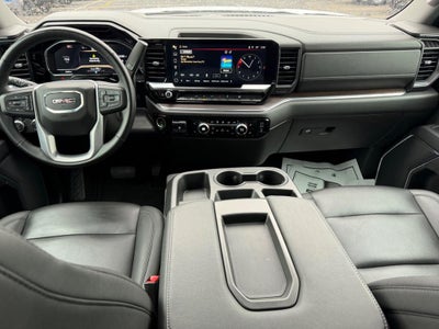 2025 GMC Sierra SLT