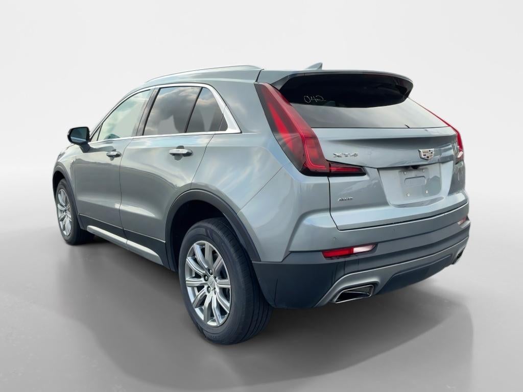 2023 Cadillac XT4 AWD Premium Luxury