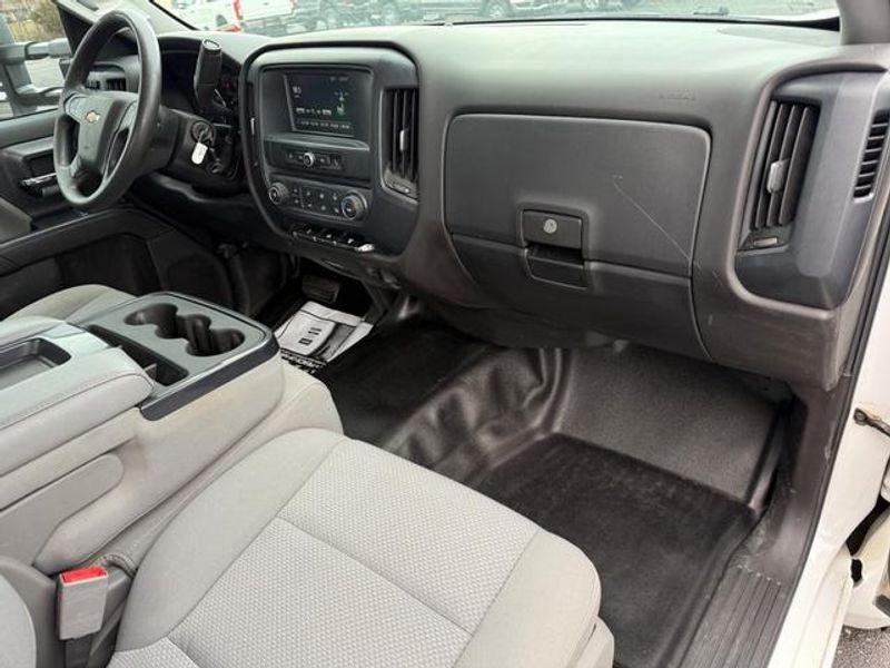 2019 Chevrolet Silverado 5500HD Work Truck