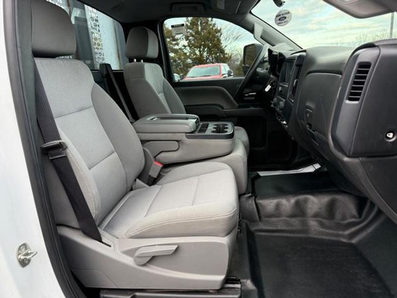 2019 Chevrolet Silverado 5500HD Work Truck