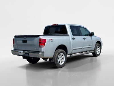 2014 Nissan Titan SV