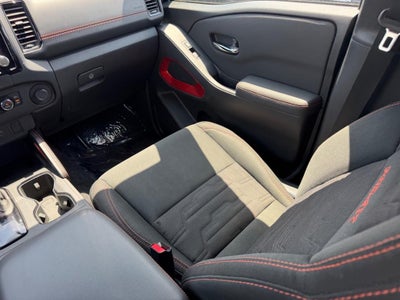 2024 Nissan Frontier PRO-4X