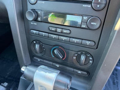 2007 Ford Mustang GT Deluxe