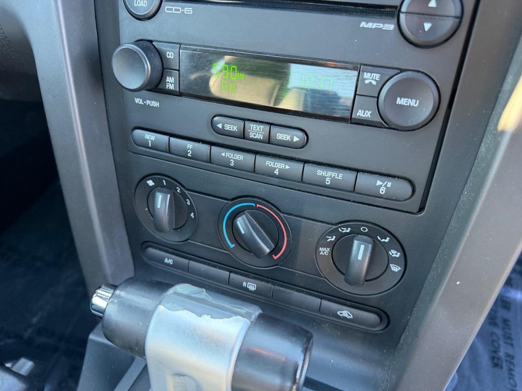 2007 Ford Mustang GT Deluxe