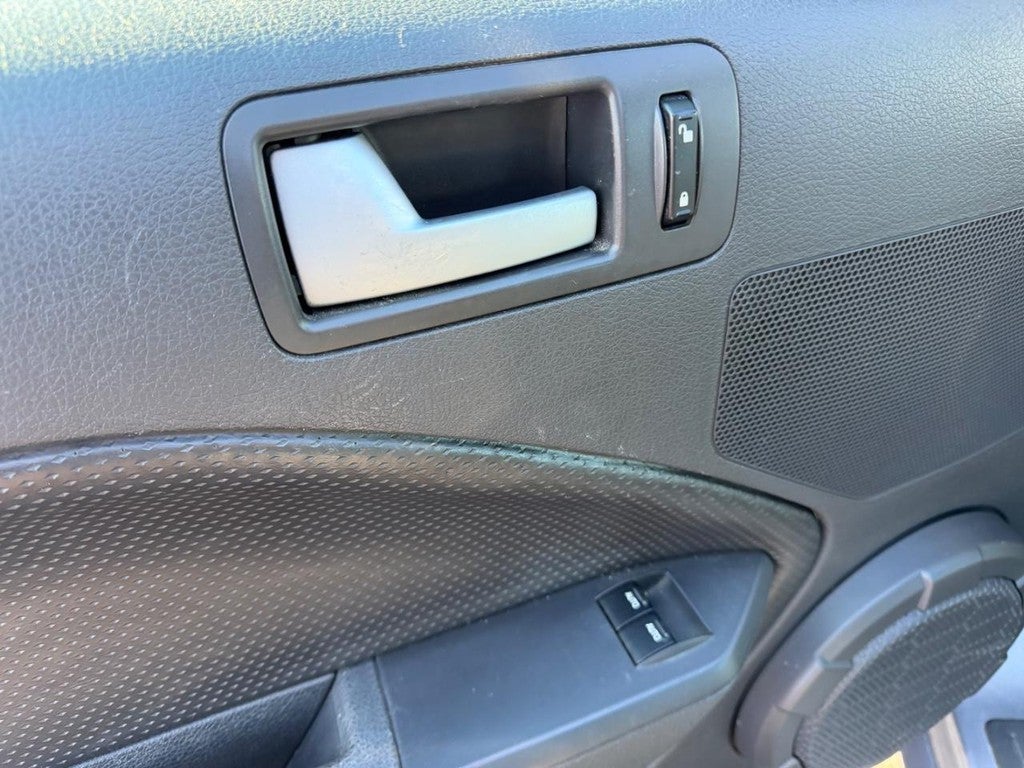 2007 Ford Mustang GT Deluxe