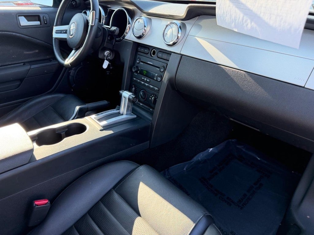 2007 Ford Mustang GT Deluxe