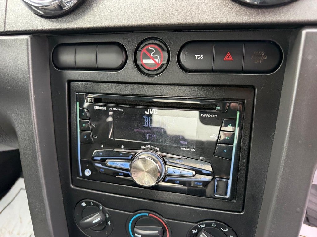 2008 Ford Mustang Deluxe