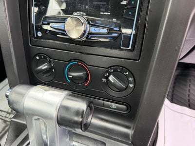 2008 Ford Mustang Deluxe
