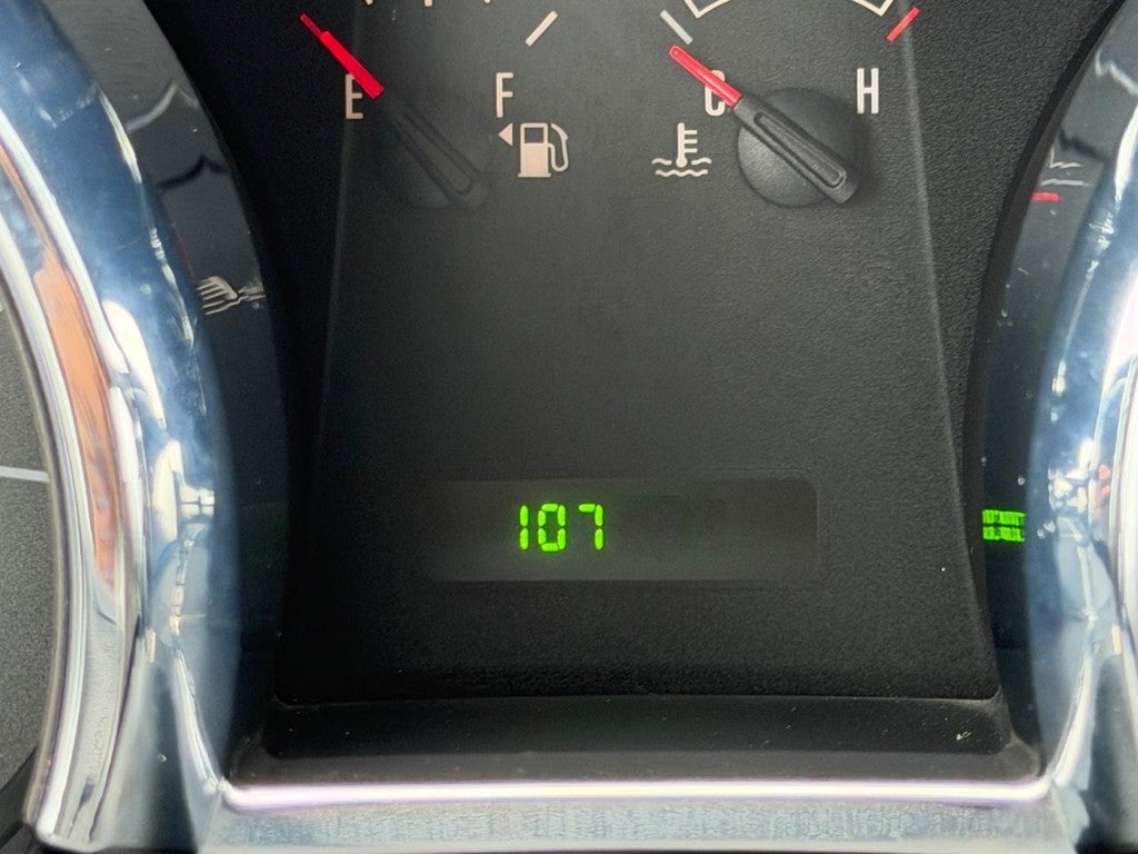 2008 Ford Mustang Deluxe