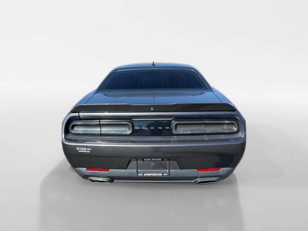 2015 Dodge Challenger SXT Plus