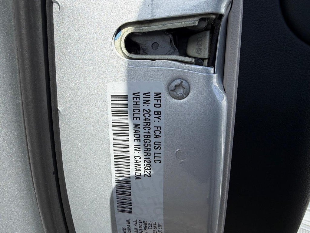 2024 Chrysler Pacifica Touring L