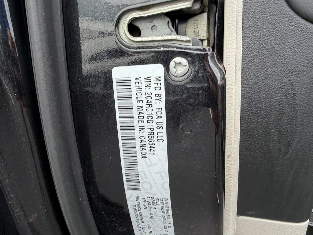 2023 Chrysler Voyager LX