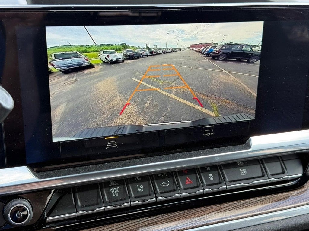 2025 Chevrolet Silverado LT