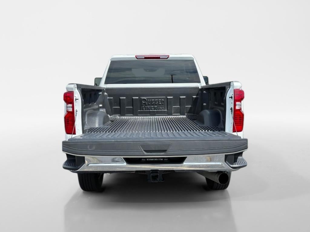 2025 Chevrolet Silverado LT