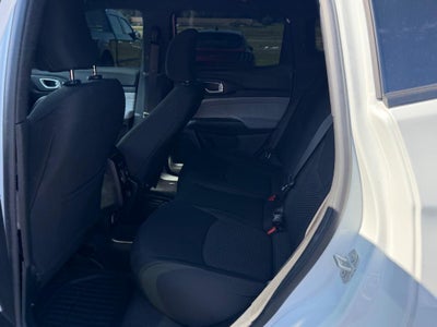 2024 Jeep Compass Sport