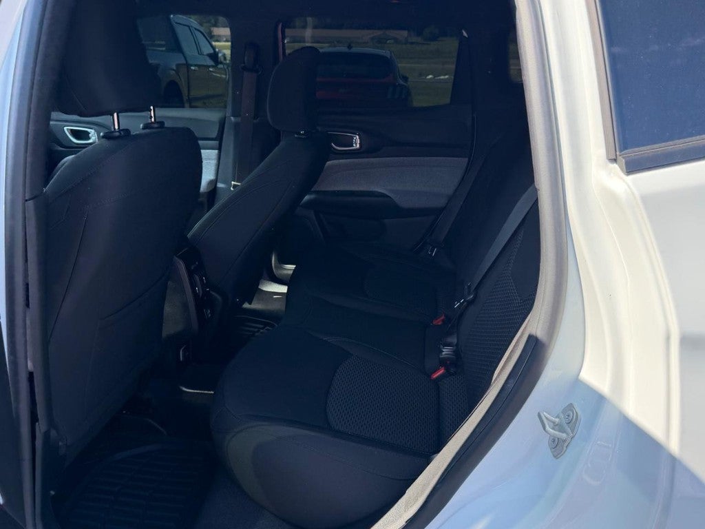 2024 Jeep Compass Sport