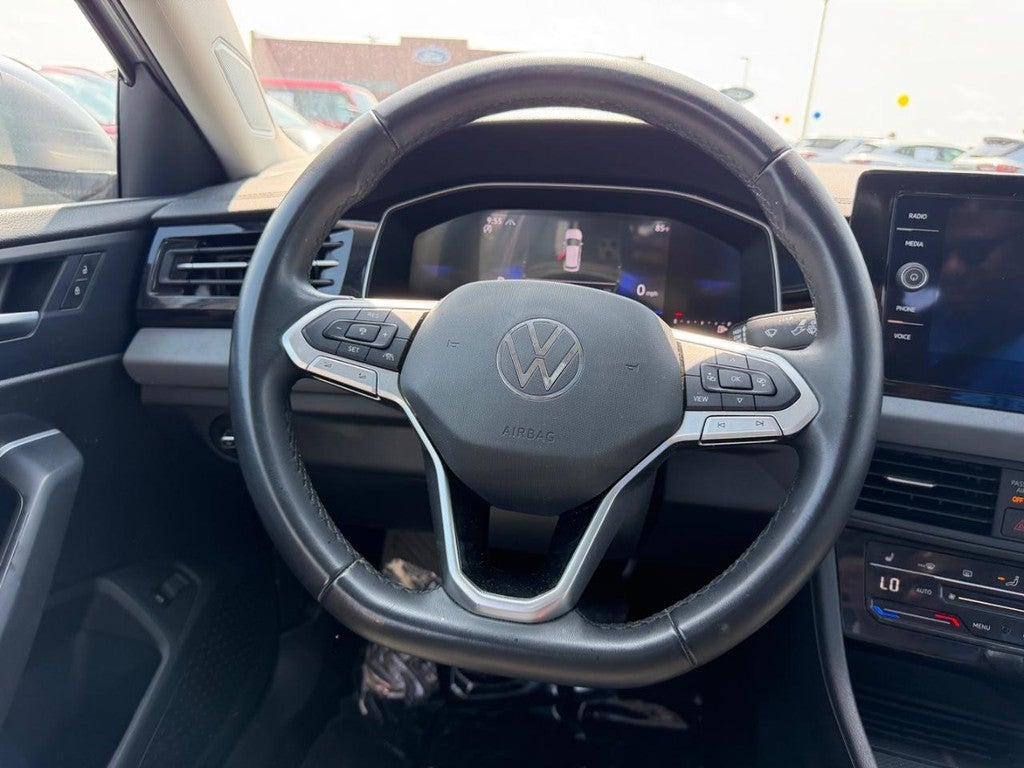 2025 Volkswagen Jetta SE