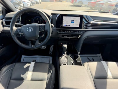 2025 Toyota Camry Hybrid SE