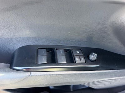 2025 Toyota Camry Hybrid SE
