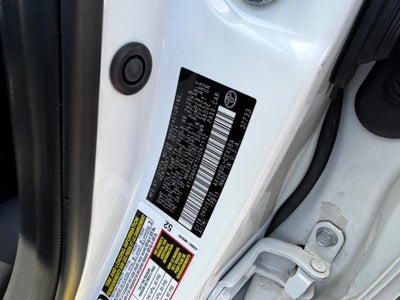 2025 Toyota Camry Hybrid SE