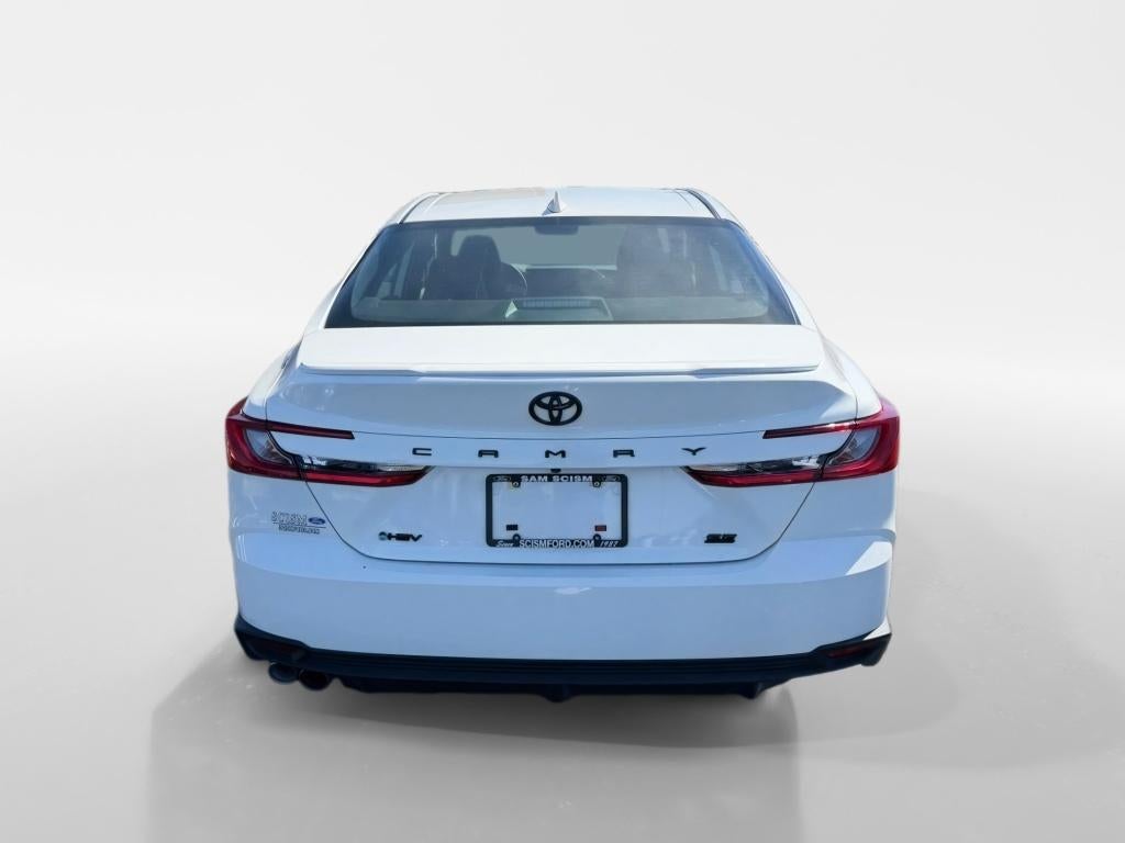 2025 Toyota Camry Hybrid SE