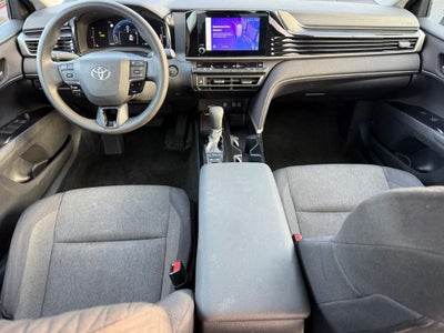 2025 Toyota Camry Hybrid LE