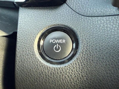 2025 Toyota Camry Hybrid LE