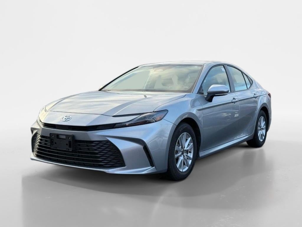 2025 Toyota Camry Hybrid LE