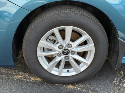 2025 Toyota Camry Hybrid LE