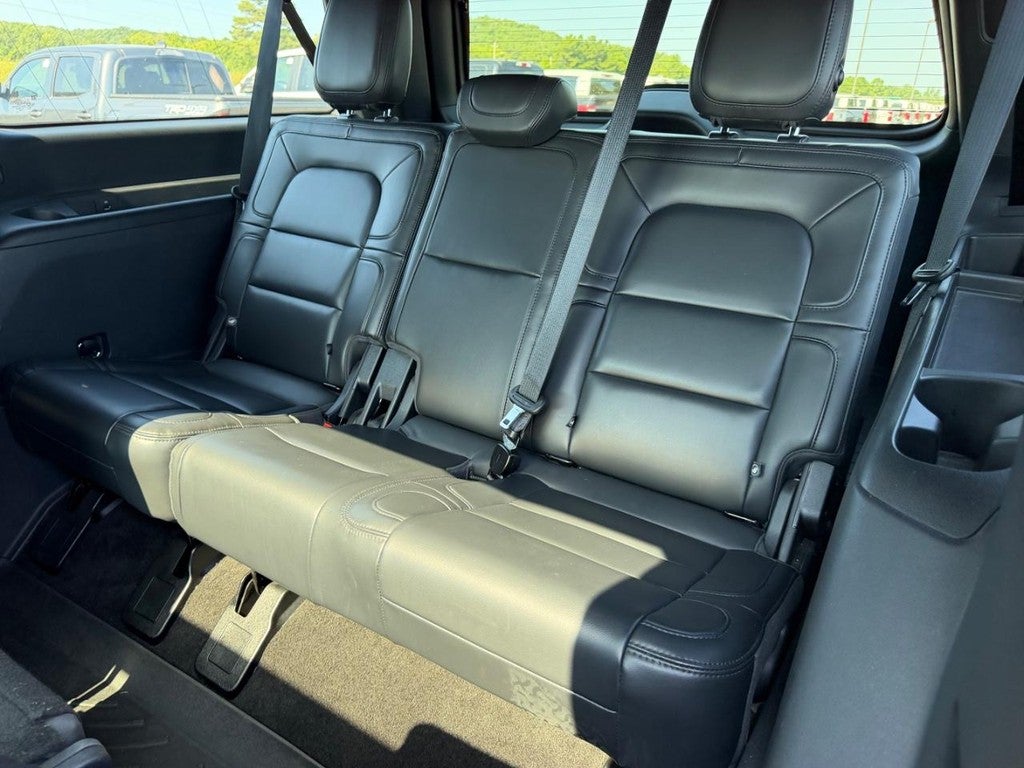 2022 Lincoln Navigator L Reserve