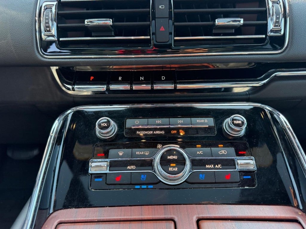2022 Lincoln Navigator L Reserve