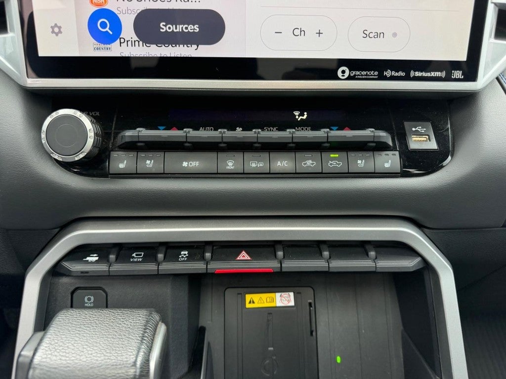 2023 Toyota Tundra Platinum