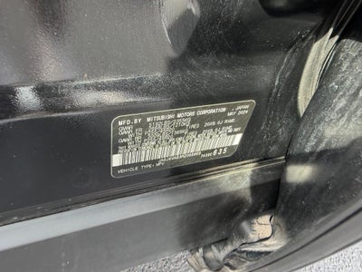 2024 Mitsubishi Outlander SE