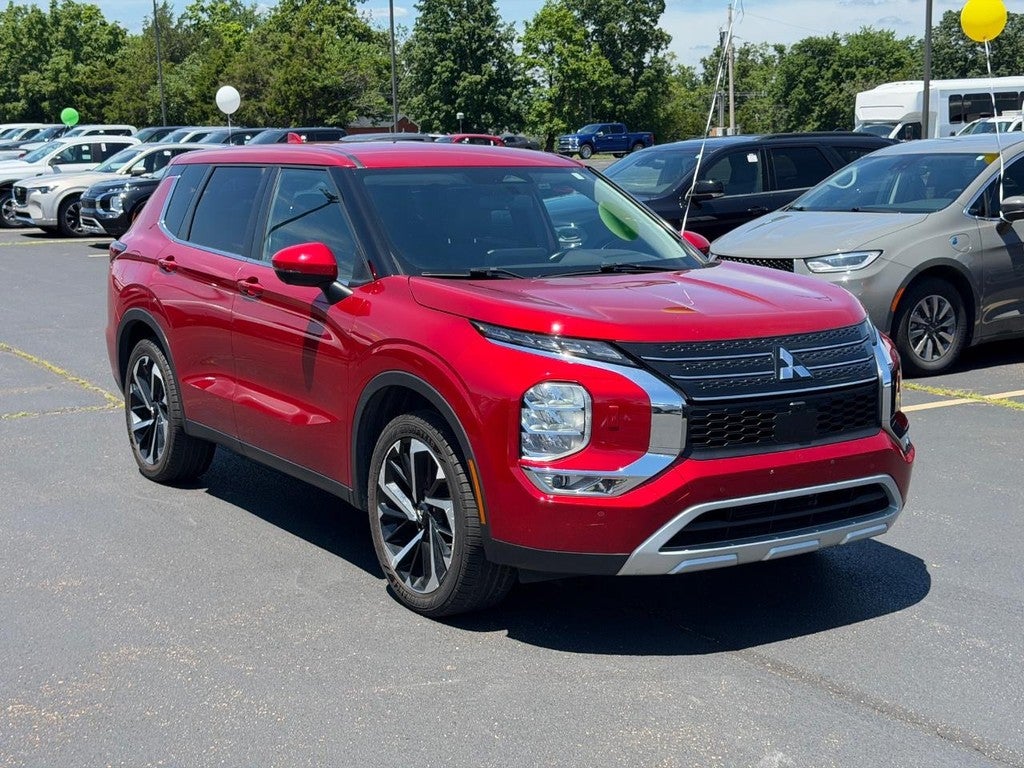 2024 Mitsubishi Outlander SE