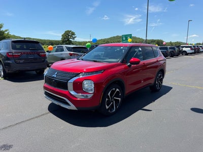 2024 Mitsubishi Outlander SE