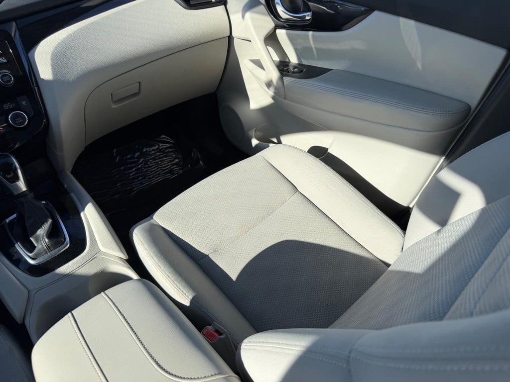 2018 Nissan Rogue Sport SV