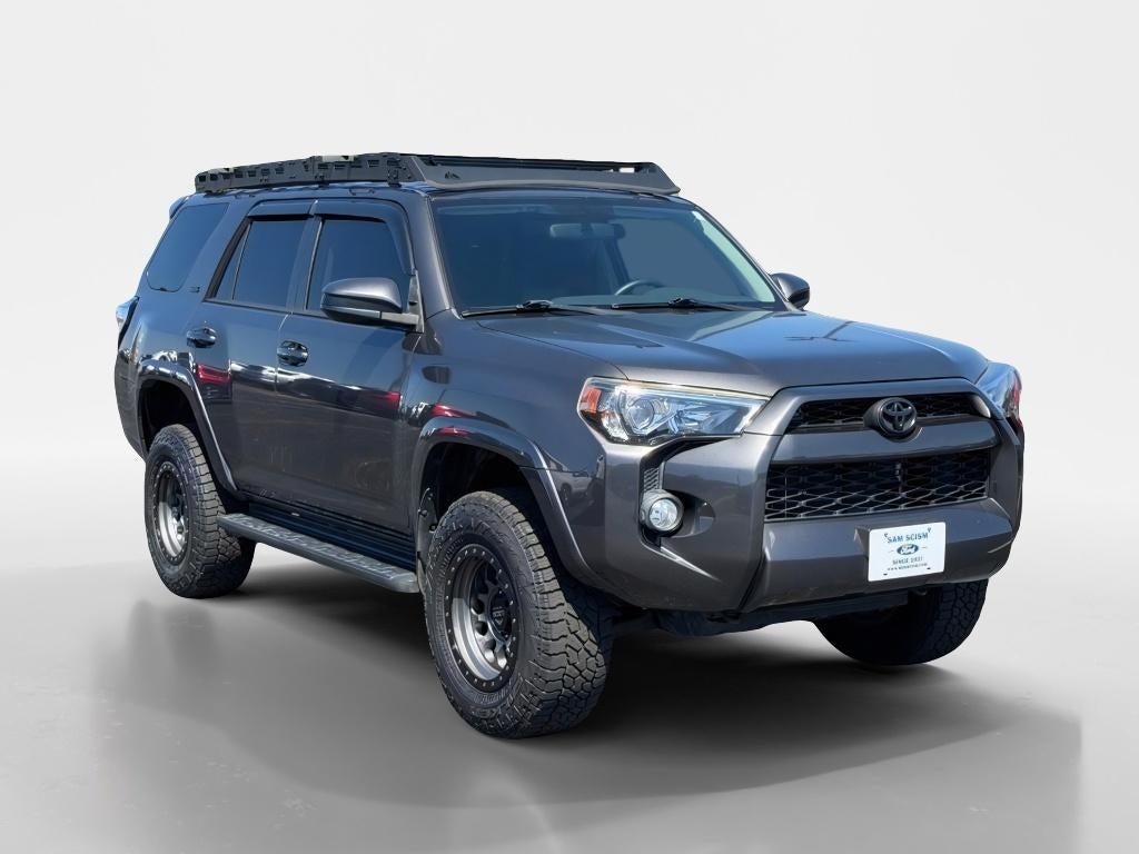 2018 Toyota 4Runner SR5