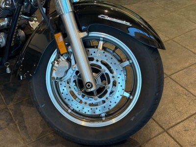 2006 Yamaha XVS1100 v