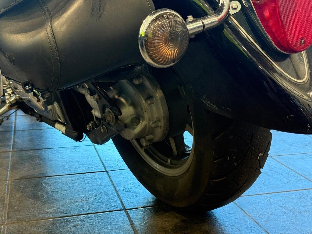 2006 Yamaha XVS1100 v