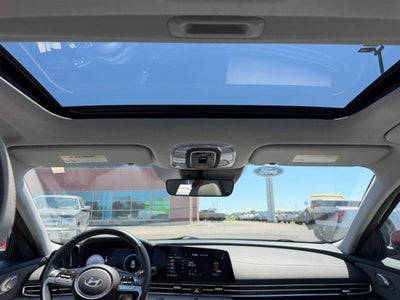 2024 Hyundai Elantra Limited