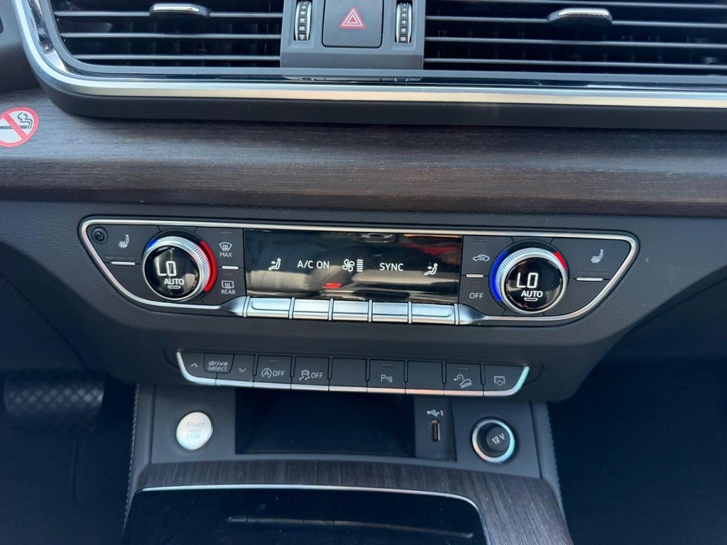 2024 Audi Q5 S line Premium Plus