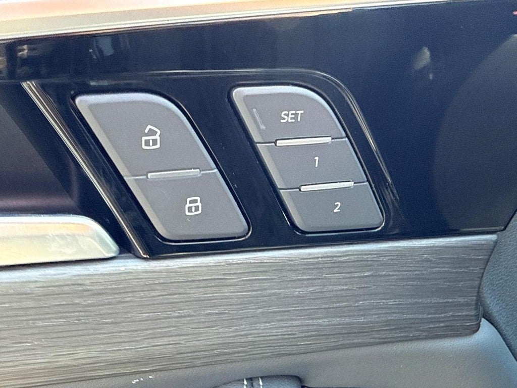 2024 Audi A4 S line Premium Plus