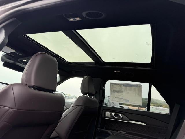 2027 Ford Explorer Platinum™