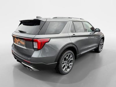 2027 Ford Explorer Platinum™